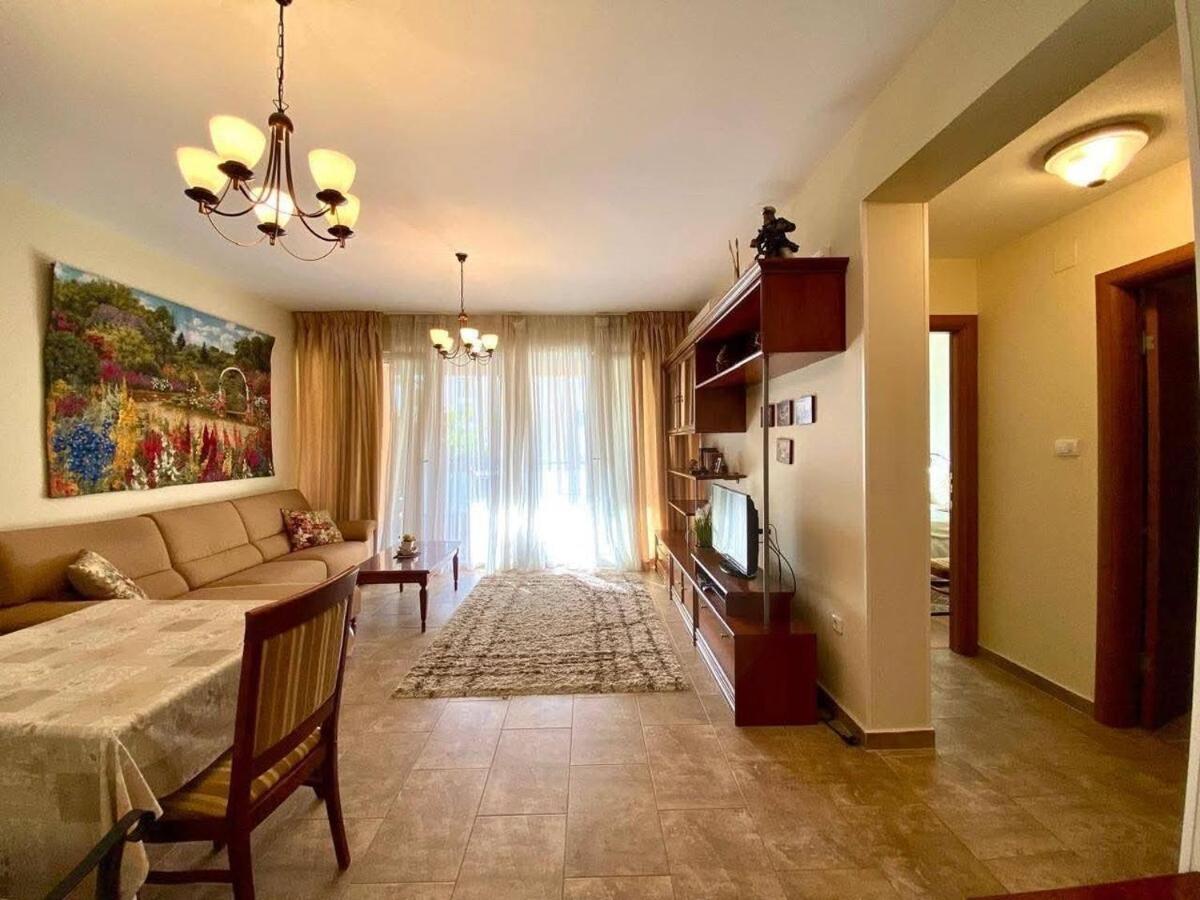 Apartment Orhid Becici One *
